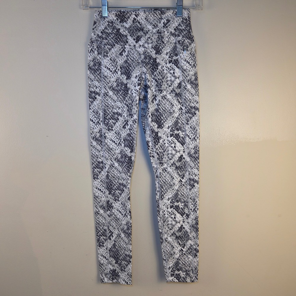 PINK Victoria Secret Ultimate High Waist Snakeskin Leggings Gray XS Pockets